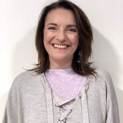 Η ΓΝΩΣΤΗ ΗΡΑΚΛΕΙΩΤΙΣΣΑ ΠΙΑΝΙΣΤΡΙΑ ΛΙΛΥ ΔΑΚΑ ΜΙΛΑ ΣΤΗΝ “Π” ΜΕ ΑΦΟΡΜΗ ΤΗ ΣΥΝΑΥΛΙΑ ΤΗΣ ΣΤΟ ΠΣΚΗ
“Έμεινα στο Ηράκλειο όταν οι πόρτες 
για τους ντόπιους μουσικούς της 
κλασικής μουσικής ήταν ερμητικά κλειστές”
