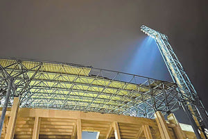 Το κομμάτι του στεγάστρου που αποκολλήθηκε χθες