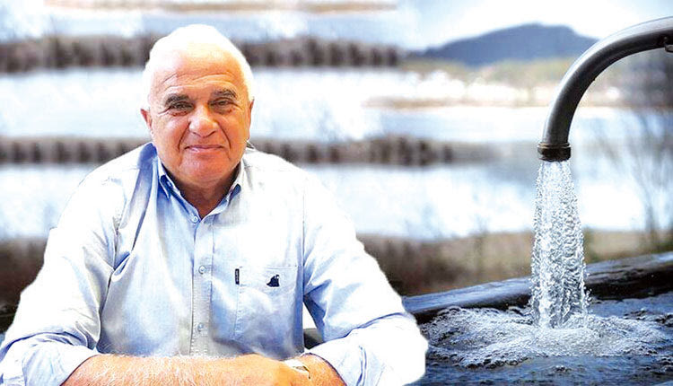 ο πρόεδρος της ΔΕΥΑΗ Γιώργος Βουρεξάκης