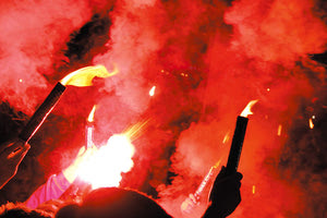 οπαδικη βια καμερες στα γηπεδα φωτοβολιδες φιλαθλοι οπαδοι