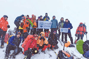 Στην ψηλότερη κορυφή της Δίκτης