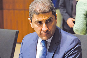 Σειρά δράσεων υιοθετεί η κυβέρνηση θέλοντας να δώσει τέλος στα αιτήματα των αγροτών