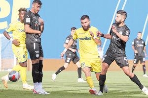 Καρώ και Πασαλίδης αποχωρούν για Ισραήλ και Ιταλία αντίστοιχα