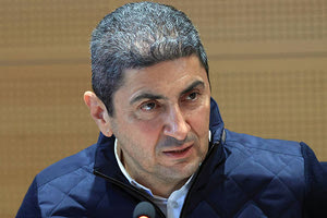 Νέα πρόσκληση για διάλογο προς τους αγρότες απευθύνει ο Υπουργός Αγροτικής Ανάπτυξης και Τροφίμων κ. Λευτέρης Αυγενάκης