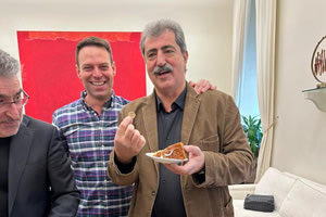 Το φλουρί στον Παύλο Πολάκη!