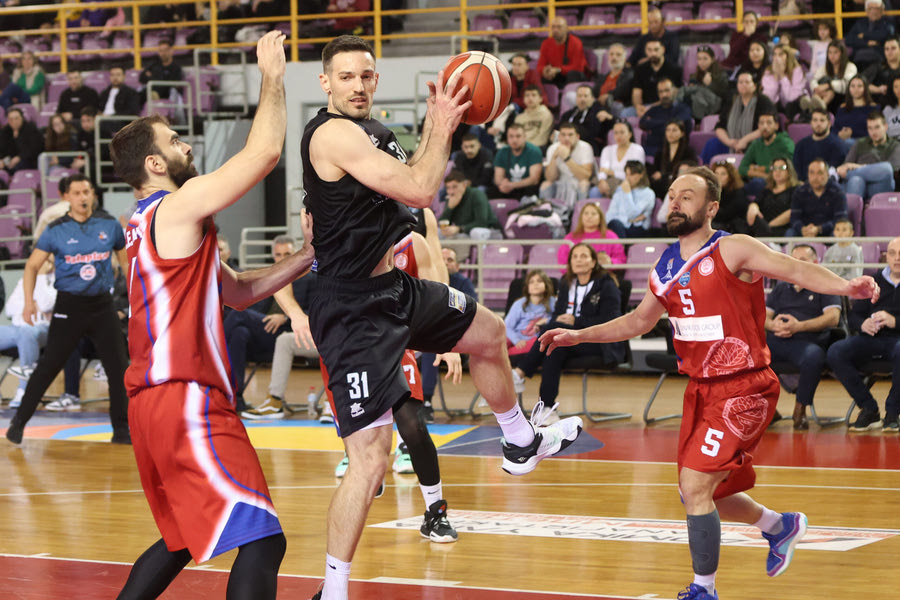 Σπουδαίες νίκες για Αναγέννηση, “Ηράκλειο” ΟΑΑ, ήττα του ΟΦΗ στις Εθνικές κατηγορίες μπάσκετ