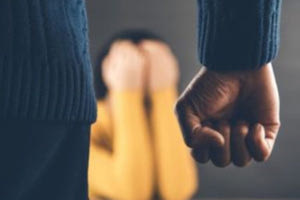 Στην ψυχιατρική ο 16χρονος που  χτύπησε άσχημα μητέρα και αδερφή