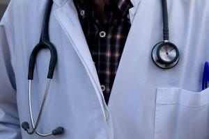 Ελεγκτές γιατροί ενέκριναν συνταγές… σε νεκρούς!