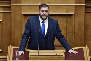 Ανεξαρτητοποιήθηκε ο Χαράλαμπος Κατσιβαρδάς από τους Σπαρτιάτες