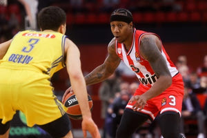 Κόκκινη… καταιγίδα