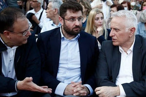 Θέλουν τους…ευρωσοσιαλιστές