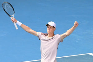 Ο Σίνερ “πέταξε” εκτός τελικού τον Τζόκοβιτς στη Μελβούρνη