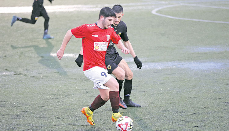   Ο σκόρερ της Μινωικής Σταυρουλάκης στο χθεσινό ματς με την ΑΕΚ