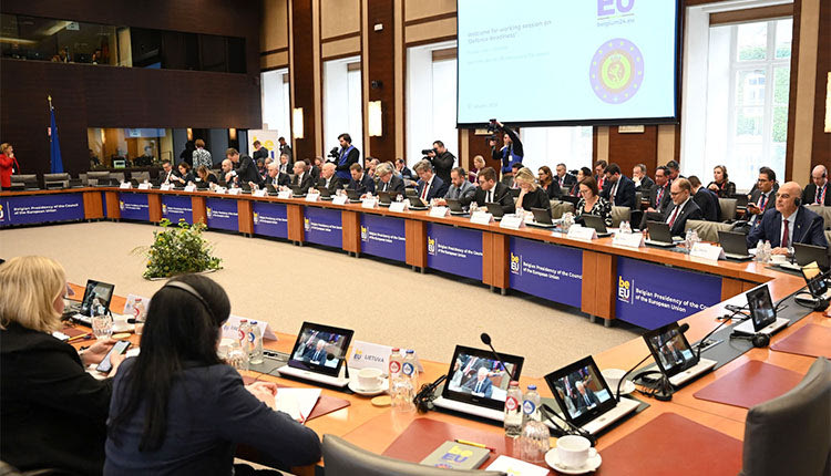 Στη Λάρισα το στρατηγείο της Ε.Ε. για την επιχείρηση κατά των Χούθι