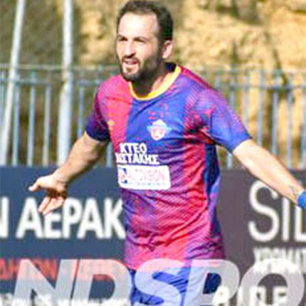 Στιγμές χαράς και ευτυχίας για τον ποδοσφαιριστή του Αλμυρού Άγγελο Καστελλιανάκη, καθώς η σύζυγός του Ελένη, έφερε στον κόσμο ένα υγιέστατο αγοράκι, το δεύτερο παιδί του ζευγαριού.