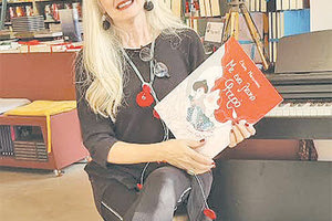 ΠΑΡΟΥΣΙΑΖΕΤΑΙ ΑΥΡΙΟ ΤΟ ΝΕΟ ΒΙΒΛΙΟ ΤΗΣ ΕΛΕΝΗΣ ΜΠΕΤΕΙΝΑΚΗ