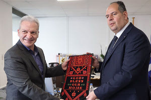 Από την συνάντηση με τον Παλαιστίνιο Πρέσβη