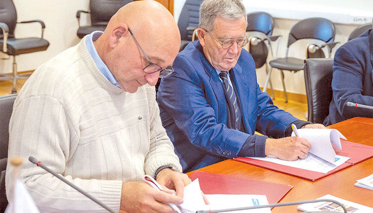 Από την υπογραφή του μνημονίου