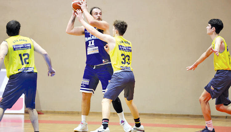 Ο Καστανιώτης ήταν από τους κορυφαίους του «Ηράκλειο» ΟΑΑ στο χθεσινό ματς (φωτό) στα Χανιά