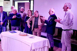 Το προεδρείο της Ένωσης Ξενοδοχείων Ηρακλείου στην κοπή της πίτας