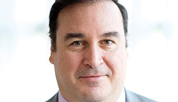 Τι λέει στην “Π” ο καθηγητής Ιολογίας Γιώργος Σουρβίνος