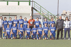 Η Μικτή ομάδα γυναικών της ΕΠΣΗ χθες στο πρώτο της παιχνίδι