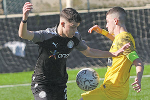 Φάση από το παιχνίδι των Κ-15 του ΟΦΗ με την ΑΕΚ