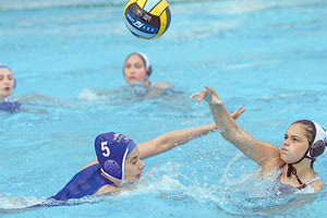 Στιγμιότυπο από το ντέρμπι γυναικών ΟΦΗ-Ρέθυμνο