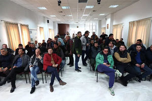 Από τη χθεσινή σύσκεψη των εκπροσώπων των αγροτών στη Σίνδο