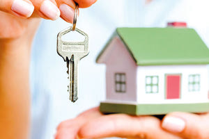 Ο ΚΑΘΕΝΑΣ ΖΗΤΑ Ο,ΤΙ ΘΕΛΕΙ “Ξέφυγαν” πάλι τα ακίνητα