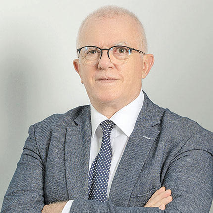 Ο καθηγητής Ακτινολογίας του Παν. Κρήτης Απόστολος Καραντάνας 