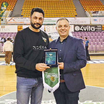 Τίμησε Δρακούτο και Αποστολίδη η Αναγέννηση