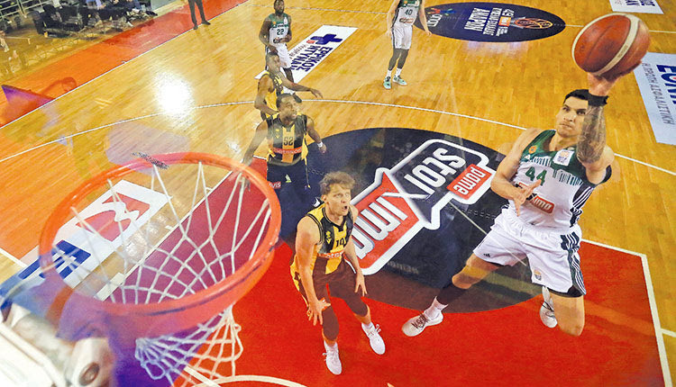 Ο Μήτογλου ήταν ο κορυφαίος του Παναθηναϊκού στη νίκη επί της ΑΕΚ. 