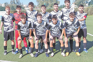 Η ομάδα ποδοσφαίρου του Λυκείου Γαζίου