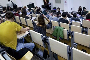 Ξεπέρασαν τις χίλιες οι υπογραφές πανεπιστημιακών