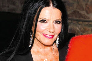 ζωζω σαπουντζακη