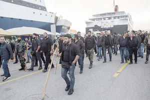 Προβληματισμός στους αγρότες της Κρήτης για το ραντεβού με τον Καιρίδη