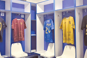 Οι επετειακές φανέλες της Δαμάστας