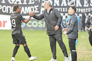 Χαρούμενος αλλά και προσγειωμένος από τη μεγάλη νίκη είναι ο Δέλλας