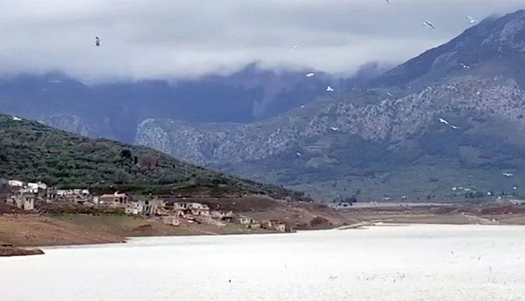 Ο ΣΤΟΧΟΣ ΓΙΑ ΑΣΦΑΛΕΣ ΚΑΛΟΚΑΙΡΙ Αποσελέμης: Ανεβαίνει η στάθμη, χαμηλώνει ο συναγερμός