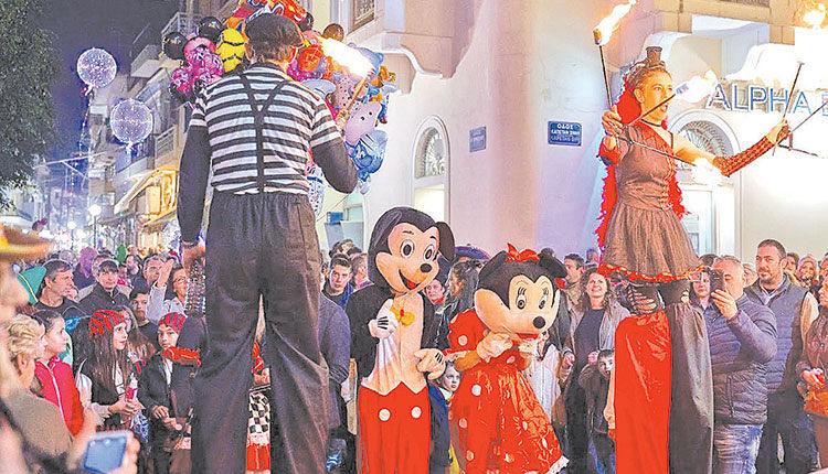 ΟΛΕΣ ΟΙ ΕΚΔΗΛΩΣΕΙΣ ΚΑΙ ΤΑ ΚΟΥΛΟΥΜΑ ΣΤΟΝ ΔΗΜΟ ΣΗΤΕΙΑΣ Απόκριες και Καρναβάλι… σε μια πόλη για μυημένους 