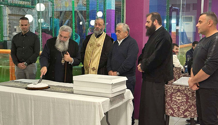 Οι Αστυνομικοί του Τμήματος Άμεσης Δράσης Ηρακλείου πραγματοποιήσαν, παρουσία του Σεβασμιότατου Αρχιεπισκόπου Κρήτης Ευγενίου, του Αστυνομικού Διευθυντή Ηρακλείου Ταξίαρχου κ. Αμαριανιτάκη Ιωάννη, φίλων της υπηρεσίας αλλά και πλήθους αστυνομικών, την ετήσια εκ