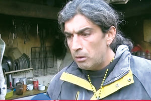 Αρνείται να δώσει δείγμα DNA και να υποβληθεί σε βιομετρικές εξετάσεις