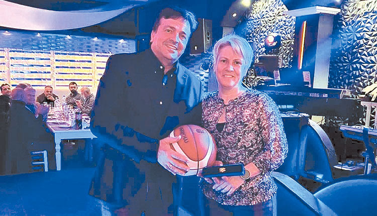 Βράβευσε Συριγωνάκη, Χισκάκη και Κουμιανάκη ο Εργοτέλης
Σε μια πολύ όμορφη ατμόσφαιρα