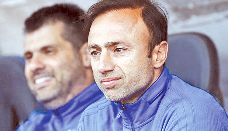 Νέος προπονητής στον Βόλο ανέλαβε ο Χρήστος Κόντης.