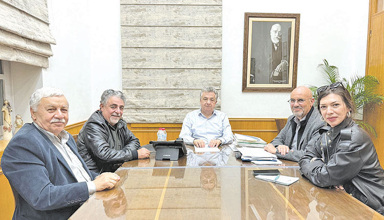 Συνάντηση για τη δημιουργία μέσου σταθερής τροχιάς στην Κρήτη