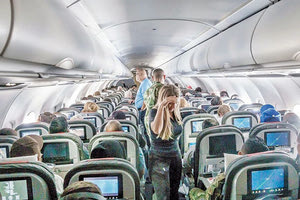 Φέτος οι διαθέσιμες αεροπορικές θέσεις φθάνουν τις 5.350.000