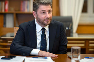 ΑΝΔΡΟΥΛΑΚΗΣ ΝΙΚΟΣ