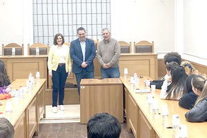 Επίσκεψη μαθητών-τριών γυμνασίου του εκπαιδευτηρίου «Παγκρήτιον» στην Περιφέρεια Κρήτης