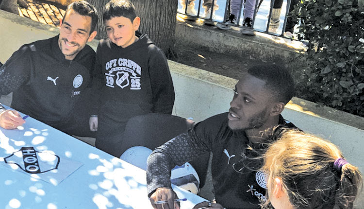 Στη Χερσόνησο Λαμπρόπουλος και Μπάκου